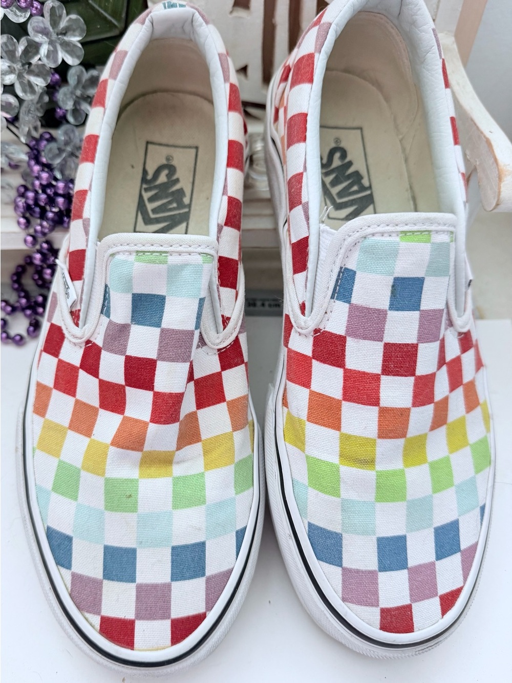 Vans Woman’s Size 7.5 Slip-On Checkerboard Sneakers in White & Rainbow Squares